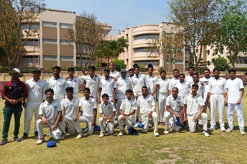 Cricket match between Dev Sanskriti Cricket Club and the staff of the university